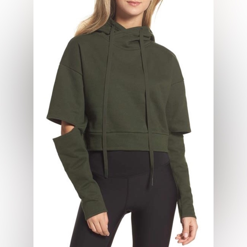 ALO YOGA Peak Cutout Pullover